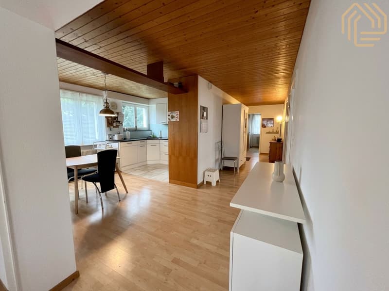 Appartement exclusif de 5,5 pièces – avec garage et véranda (6)