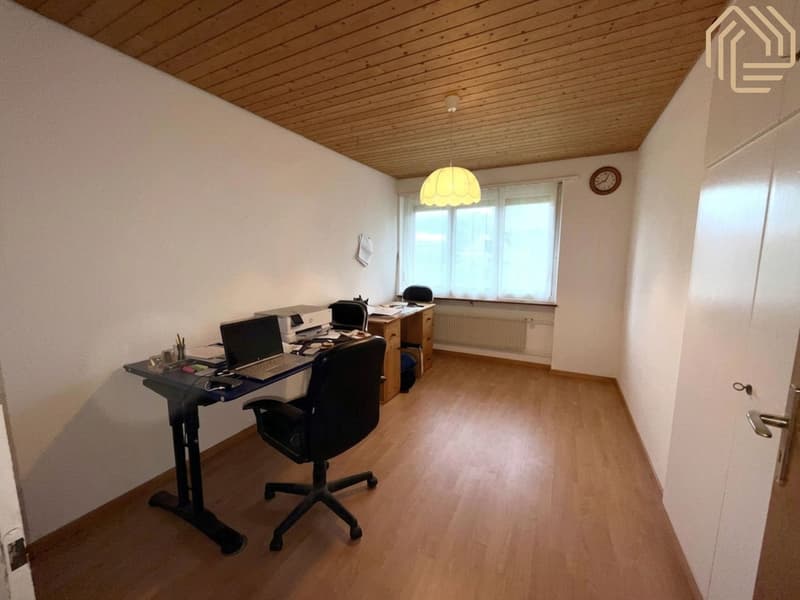 Appartement exclusif de 5,5 pièces – avec garage et véranda (8)
