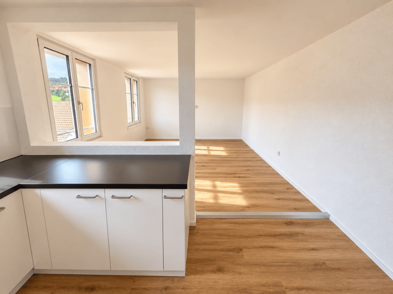 Helle, modern 3,5-Zimmer-Wohnung mit viel Wohnkomfort (2)