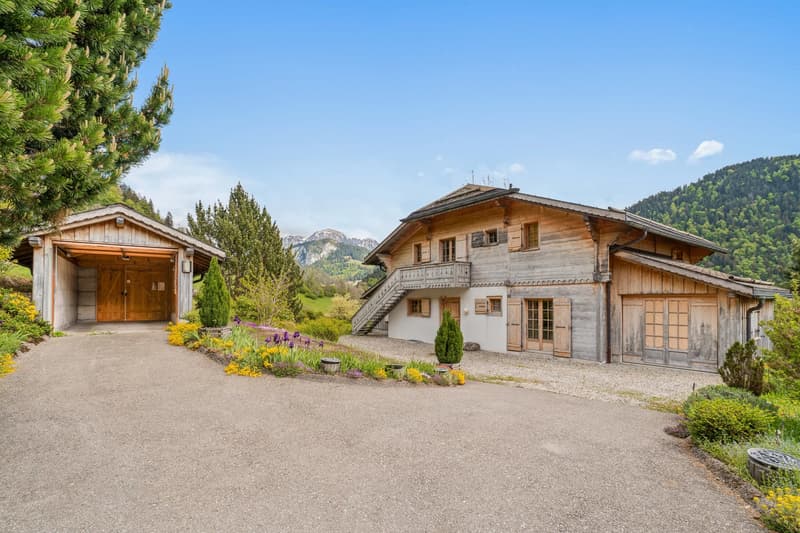 An exceptional chalet in the heart of the Vaud Alps (1)