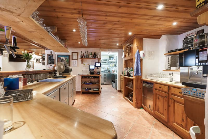 Charming restaurant with accommodation ? An iconic address in the heart of Pays-d'Enhaut (5)