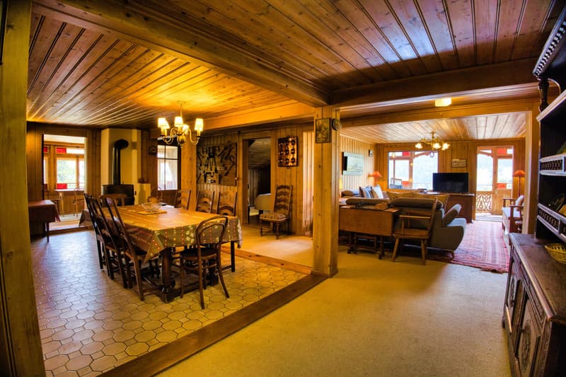 Große Familienwohnung mit atemberaubendem Blick im Zentrum von Château-d'Oex (6)