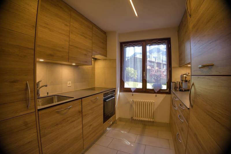 Sunny 4.5-room flat close to local amenities (5)