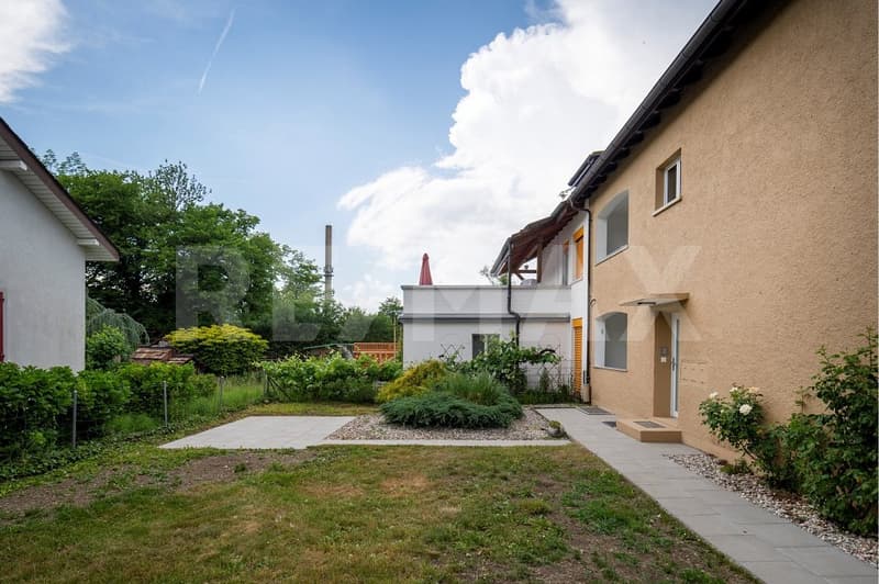 Investing in a prime location: Multi-family house in Turgi (5)