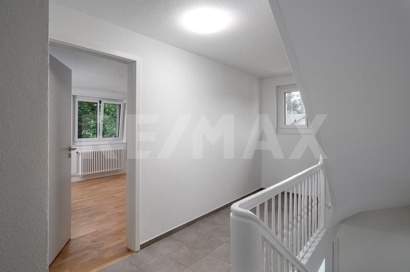Investing in a prime location: Multi-family house in Turgi (11)