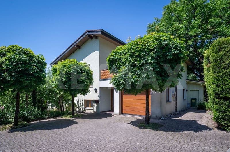 Unique single-family house with separate apartment (2)