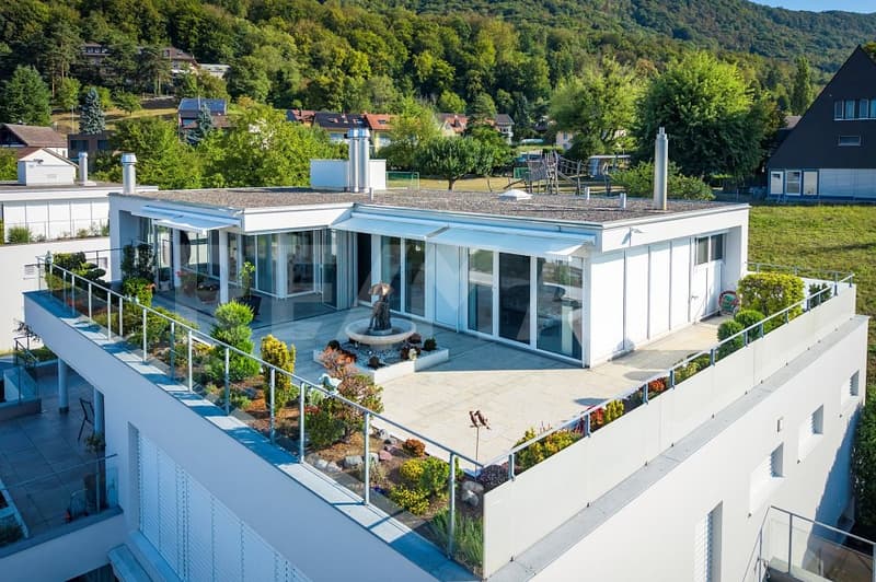 Exklusive 3.5-Zimmer-Attikawohnung am begehrten Lägerenhang in Wettingen (1)