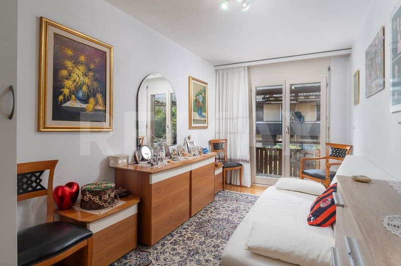 Attraktives 5½-Zimmer-Reihenmittelhaus mit vollständig ausgebautem und klimatisiertem Dachstock (13)