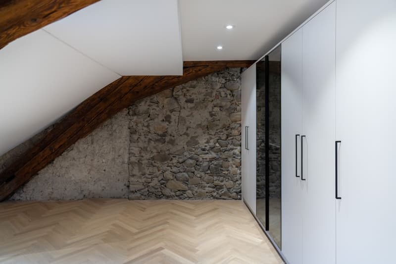 Charmante 4.5-Zimmer Attika im Herzen von Bremgarten (9)