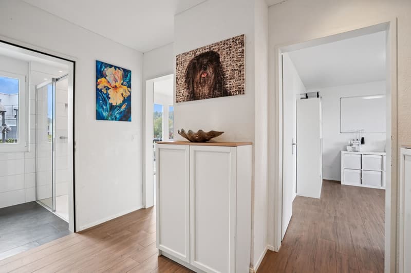 Exklusive 4.5-Zimmer-Attikawohnung nahe Bülach (11)
