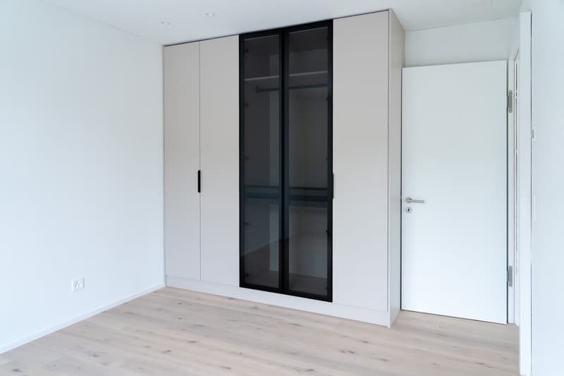 2.5 pièces en attique avec terrasse de 78.5 m² - vie urbaine, Killwangen (9)