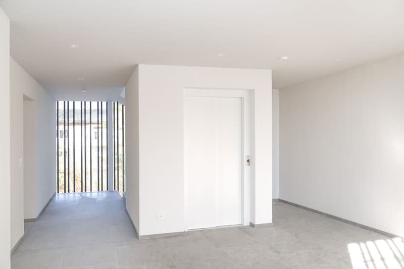 Maisonnette moderne 3.5 pièces avec terrasse à Grenchen (11)