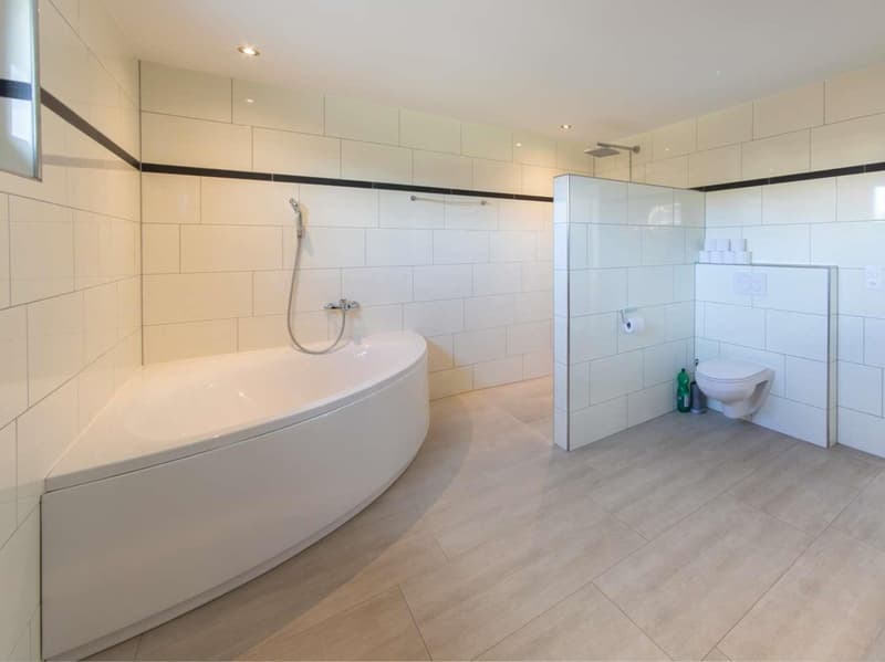 Your modern living happiness in a family-friendly and quiet location (8)