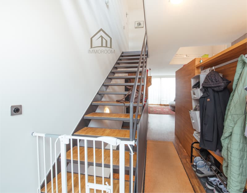 Maison mitoyenne dans un quartier résidentiel préféré (5)