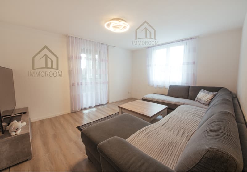 3-Family House with Potential – Ideal for Families and Investors (4)