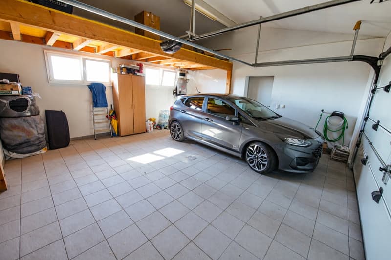 Ein Zuhause mit viel Freiraum, Privatsphäre und traumhafter Aussicht (15)