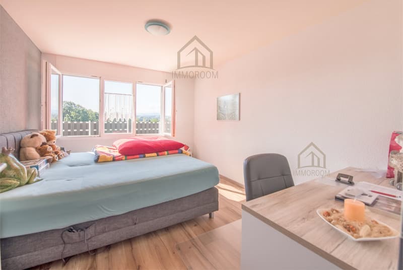 Ein Zuhause mit viel Freiraum, Privatsphäre und traumhafter Aussicht (10)