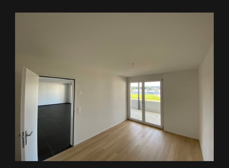 Moderne 2-Zimmer-Wohnung mit Balkon und herrlicher Aussicht in Eschlikon (8)