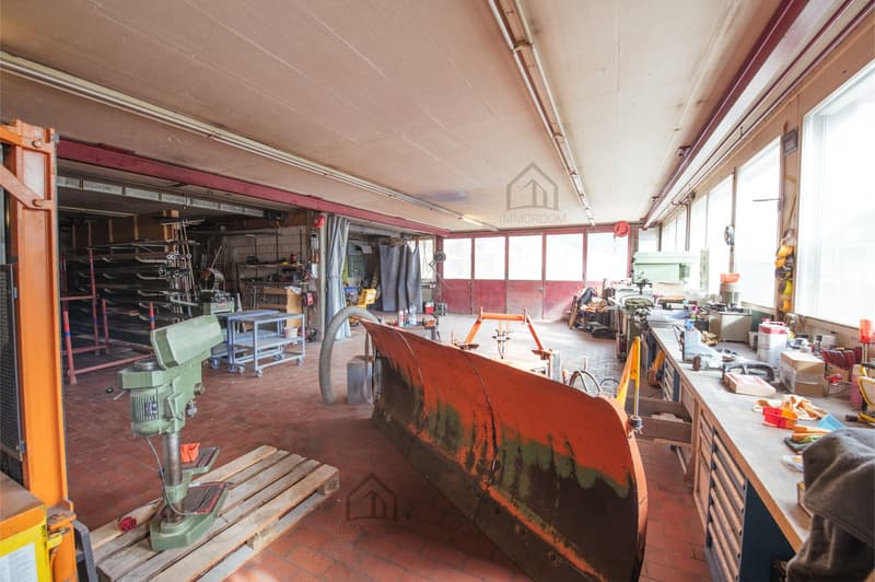 Versatile commercial and industrial spaces (6)