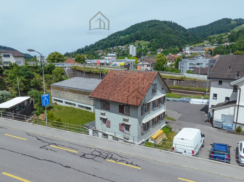 Baugrundstück in Kernzone K3 mit Abbruchobjekt (1)
