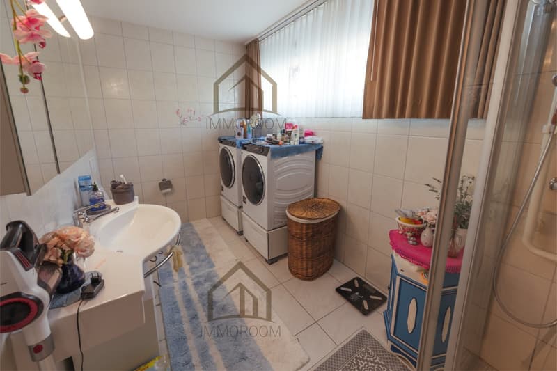 Helle 3.5-Zimmer-Wohnung an zentraler Lage (10)