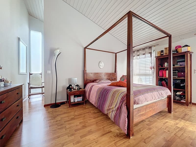 Villa con vista libera, ampi spazi e ambiente tranquillo – Vaumarcus (8)