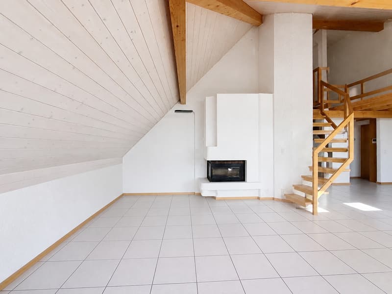 Le panorama comme luxe du quotidien — Appartement 4,5 pièces avec mezzanine, vue lac et Alpes (3)