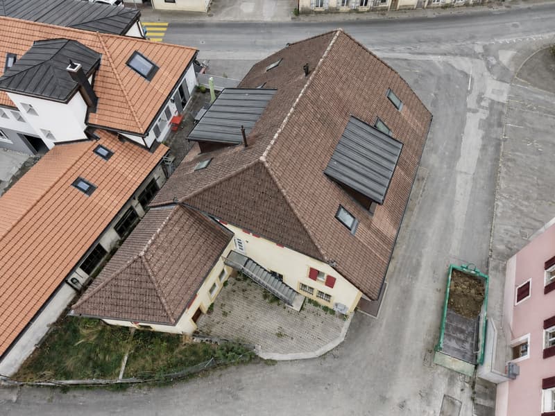 Immeuble entièrement rénové | 19,3 % de rendement sur fonds propre | 5 lots PPE (2)