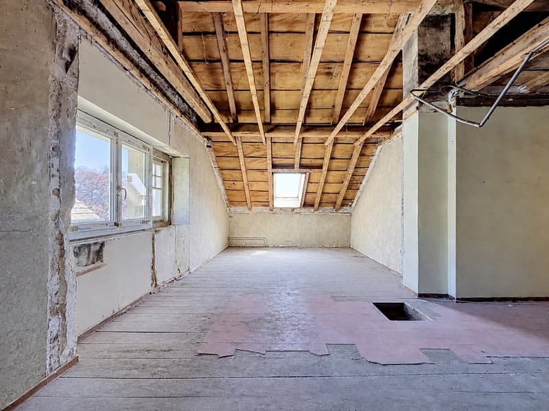 Villa de caractère à Cressier – rénovée à neuf selon vos goûts, travaux pilotés par nos soins (8)