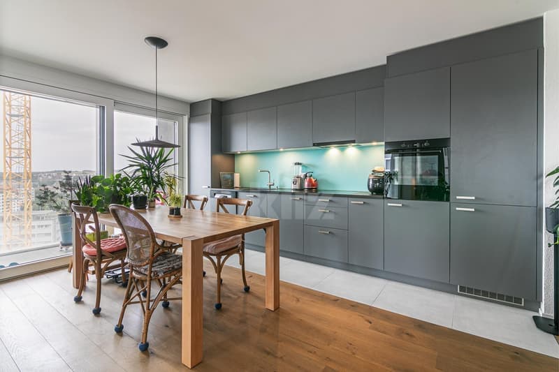 Appartement lumineux de 4.5 pièces avec balcon à Fribourg (8)