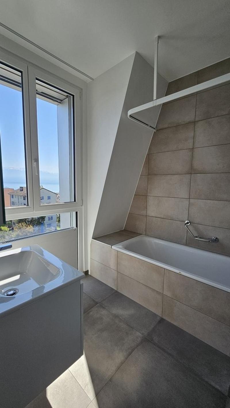 Spacieux appartement de 3.5 pièces avec balcon à Lausanne (9)