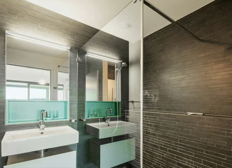 Moderne 2.5-Zimmer-Wohnung mit Balkon im pulsierenden Zürich West (6)