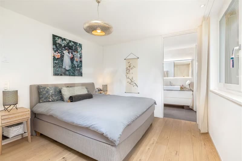 Helle 3.5-Zimmer-Wohnung mit Balkon und Garage in Zürich-Hottingen (9)
