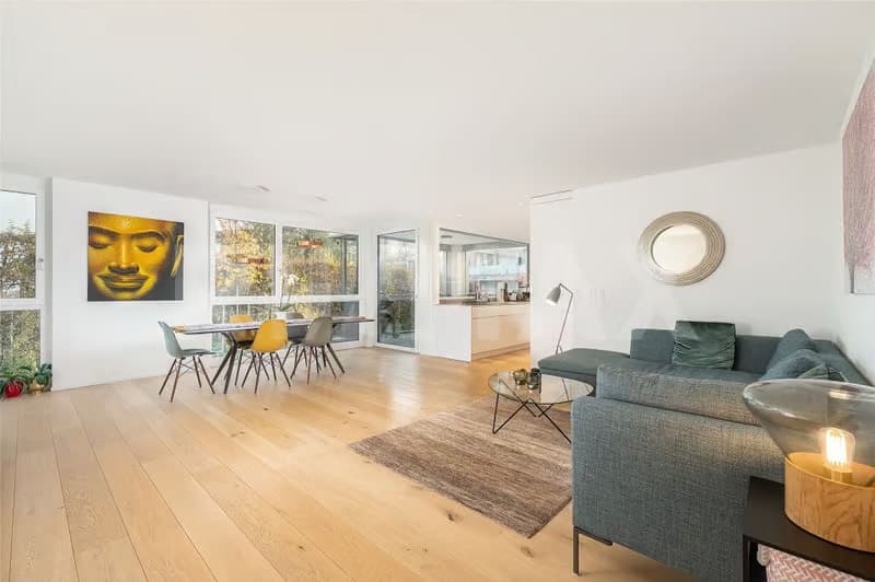 Helle 3.5-Zimmer-Wohnung mit Balkon und Garage in Zürich-Hottingen (1)