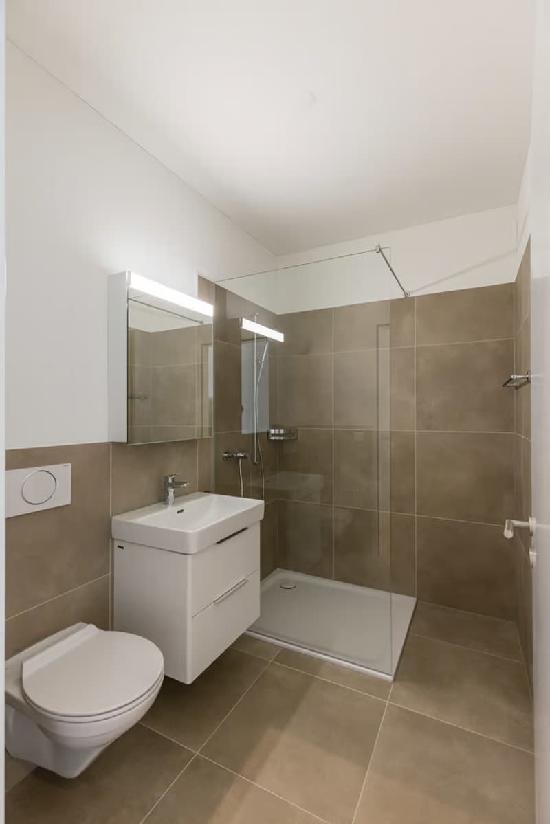 Helle 2.5-Zimmer-Wohnung mit Balkon in Baden – sofort verfügbar! (4)