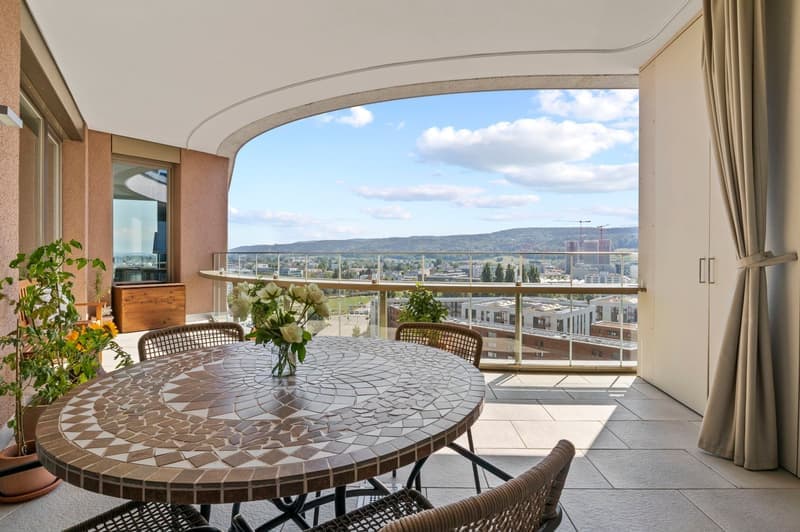 Moderne 3.5-Zimmer-Wohnung mit Balkon in Wallisellen – ab sofort verfügbar (2)