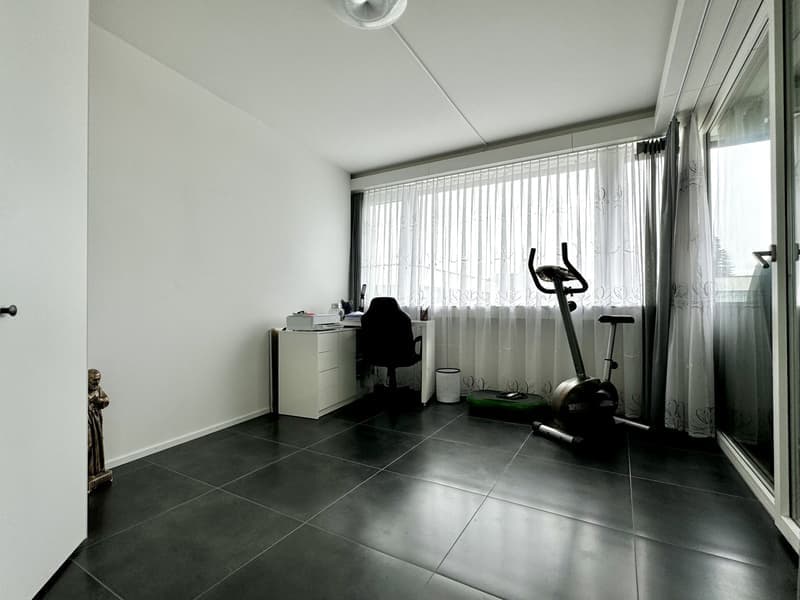 Helle 3.5-Zimmer-Wohnung mit Balkon am Strandweg in Burgdorf (11)