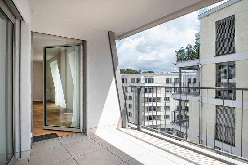 Helle 3.5-Zimmer-Wohnung mit Balkon in Bülach – sofort verfügbar! (4)