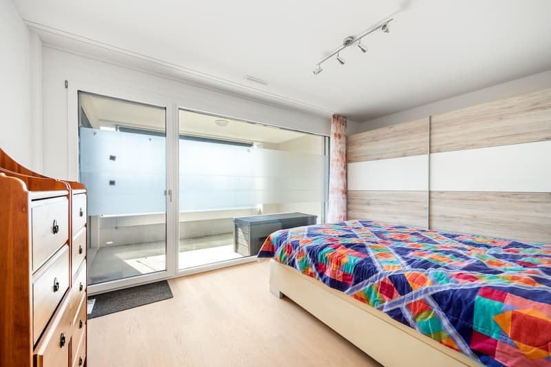 Helle 2.5-Zimmer-Wohnung mit Balkon in Opfikon – sofort verfügbar! (7)