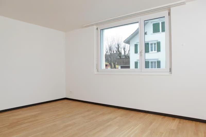Helle 4.5-Zimmer-Wohnung mit Balkon in Appenzell – ab sofort verfügbar! (2)