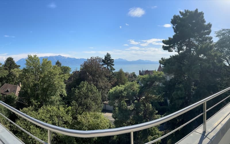 Spacieux appartement de 5 pièces avec balcon à Lausanne (4)