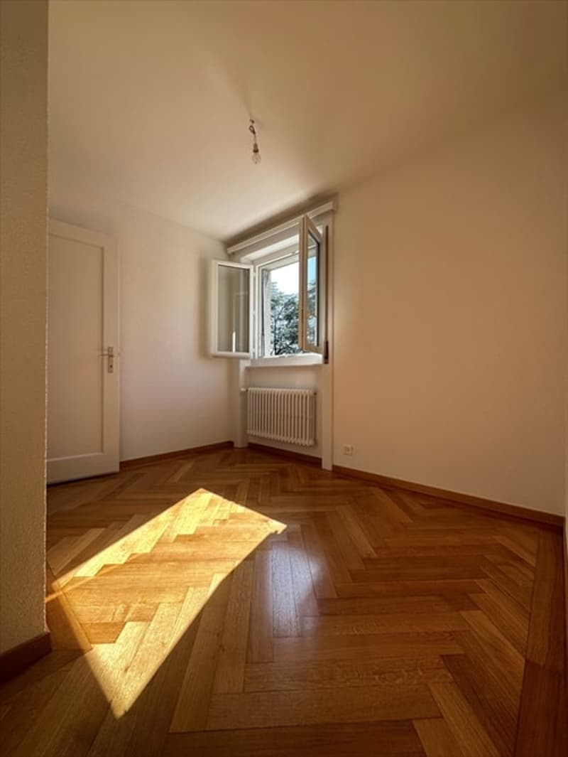Spacieux appartement de 5 pièces avec balcon à Lausanne (10)