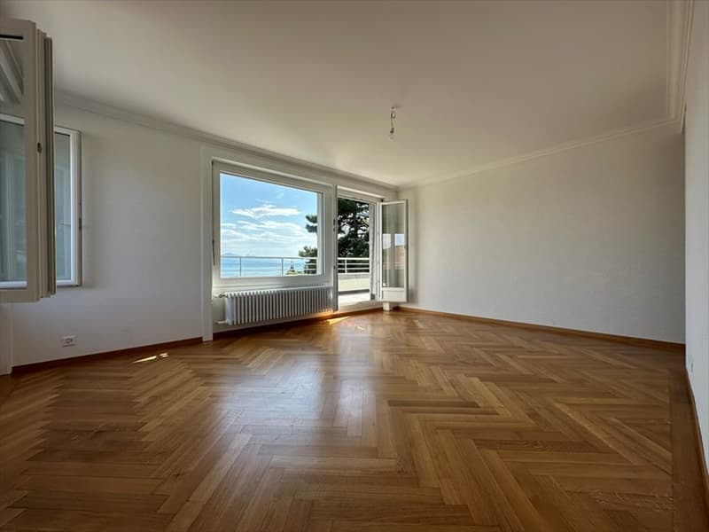 Spacieux appartement de 5 pièces avec balcon à Lausanne (7)