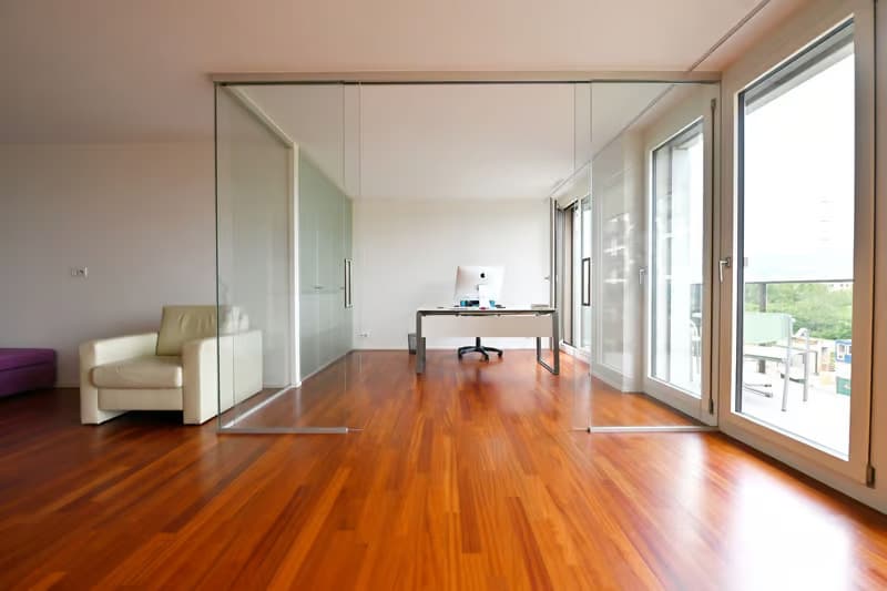Helle 4.5-Zimmer-Wohnung mit Balkon und Stadtblick in Dübendorf (9)