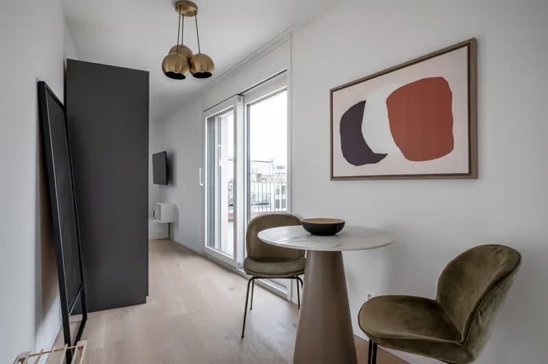Gemütliche 1.5-Zimmer-Wohnung mit Balkon in Zürich-Binz (3)