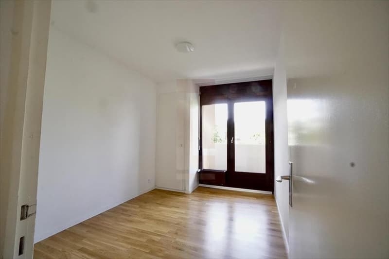 Appartement lumineux de 4 pièces à louer – Genève 1208 (6)