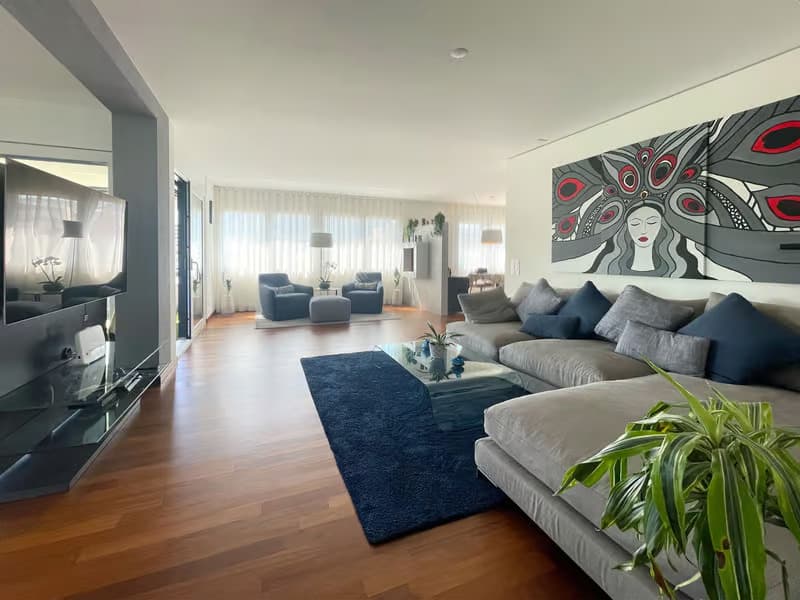 Charmante 4.5-Zimmer-Wohnung mit Balkon und herrlicher Aussicht in Locarno (6)