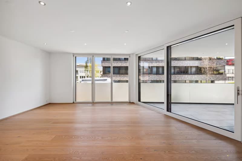 Geräumige 4.5-Zimmer-Wohnung mit Balkon und Garage in Binningen (5)