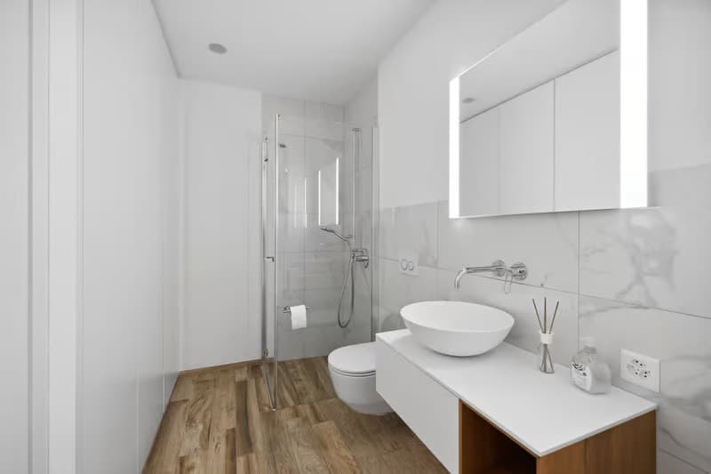 Geräumige 4.5-Zimmer-Wohnung mit Balkon und Garage in Binningen (9)