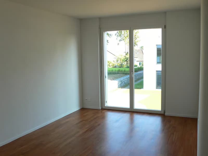 Helle 5-Zimmer-Wohnung mit Balkon in Dübendorf – ab sofort verfügbar (8)